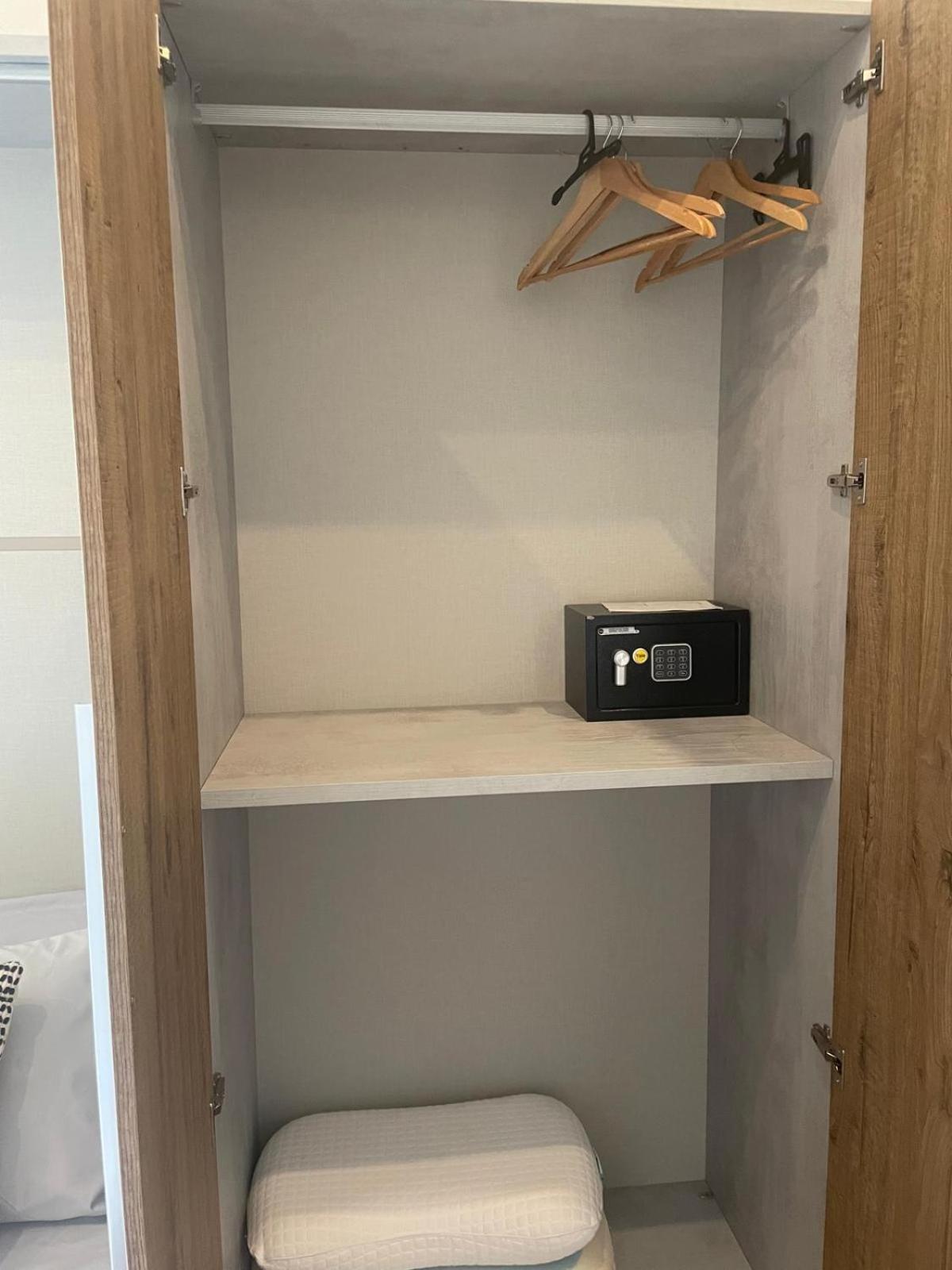 Drooms 4,0 Domotic Smart Self 24H,7 Vicino Treni Porta Susa E Centro Storico Turin Exteriör bild