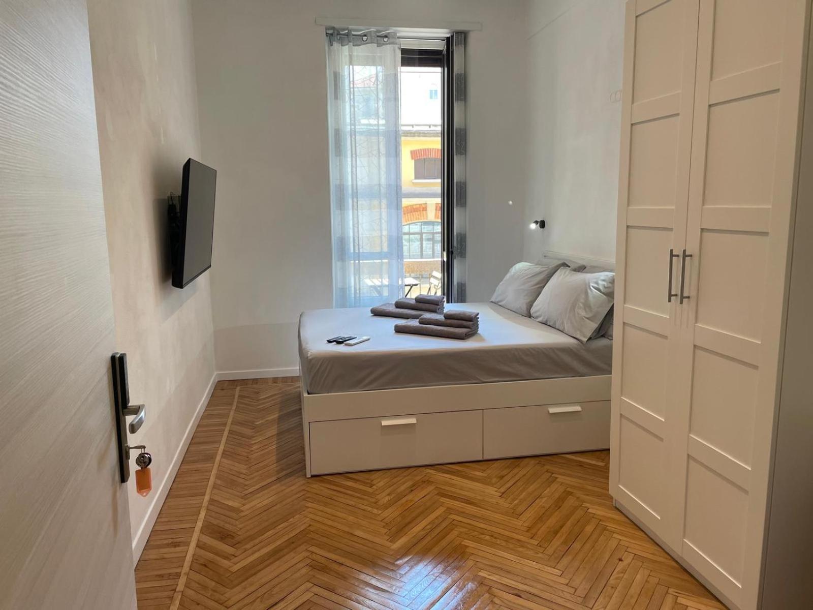 Drooms 4,0 Domotic Smart Self 24H,7 Vicino Treni Porta Susa E Centro Storico Turin Exteriör bild